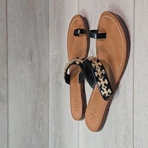 Tory Burch Womens Val Leather Loop Toe Logo Flats Sandals shoes sz 7.5M